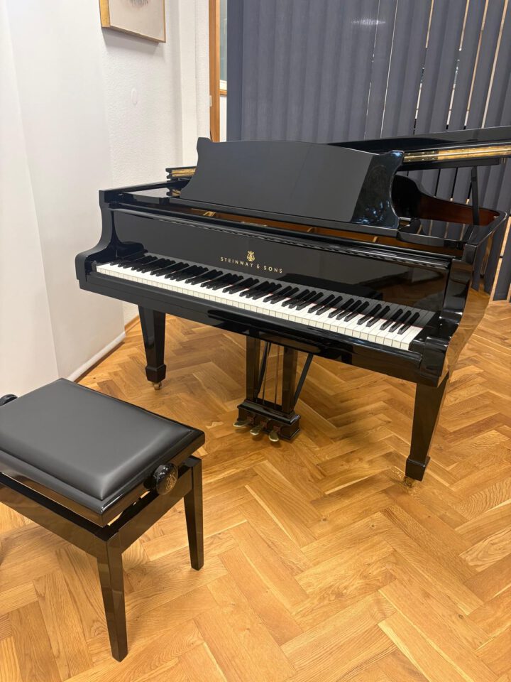 Steinway & Sons Flügel